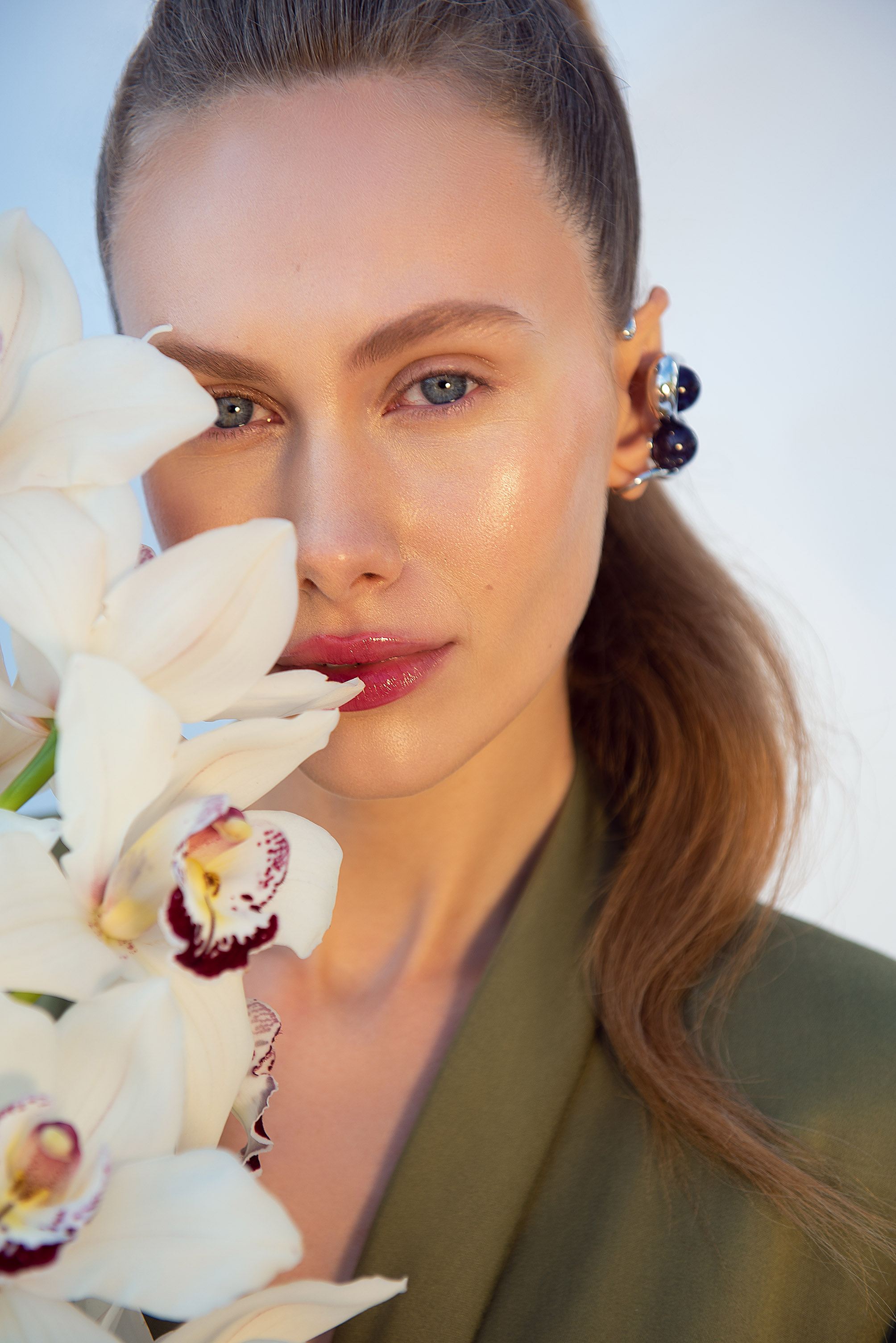Floral Fusion classic fashion editorial frame 07