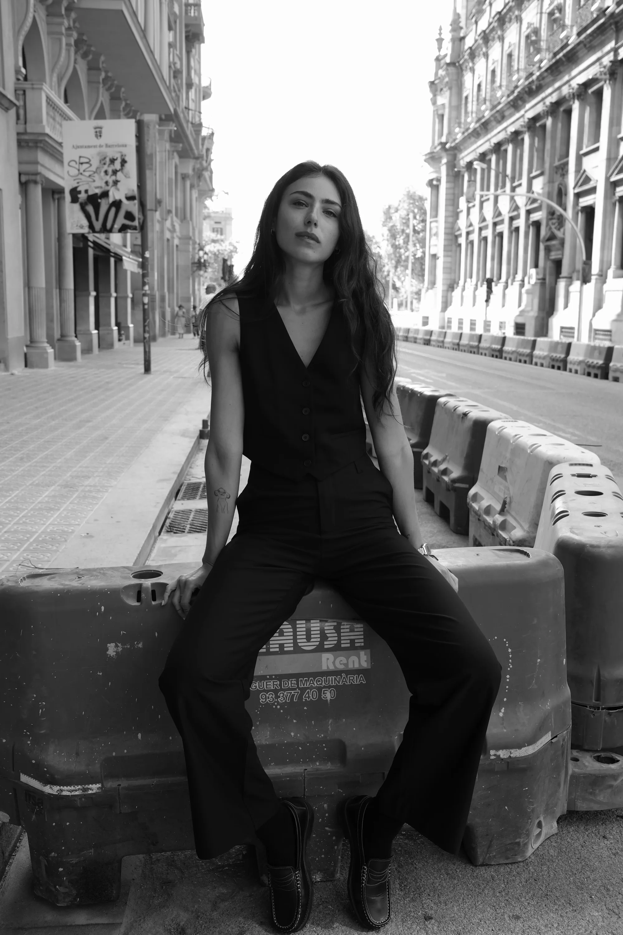 Cover image from Paloma Barcelona