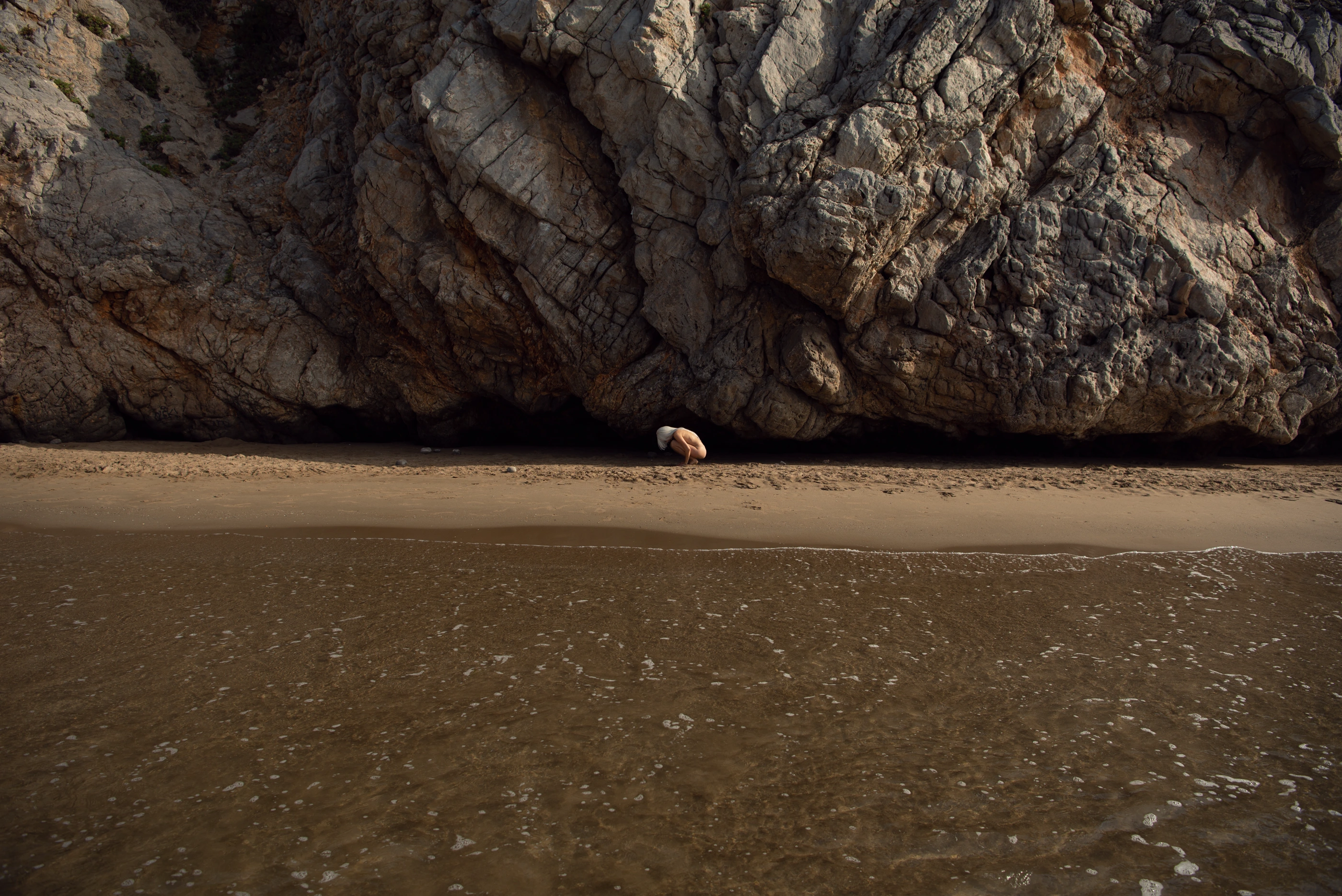 Whisper of the Sea frame 13