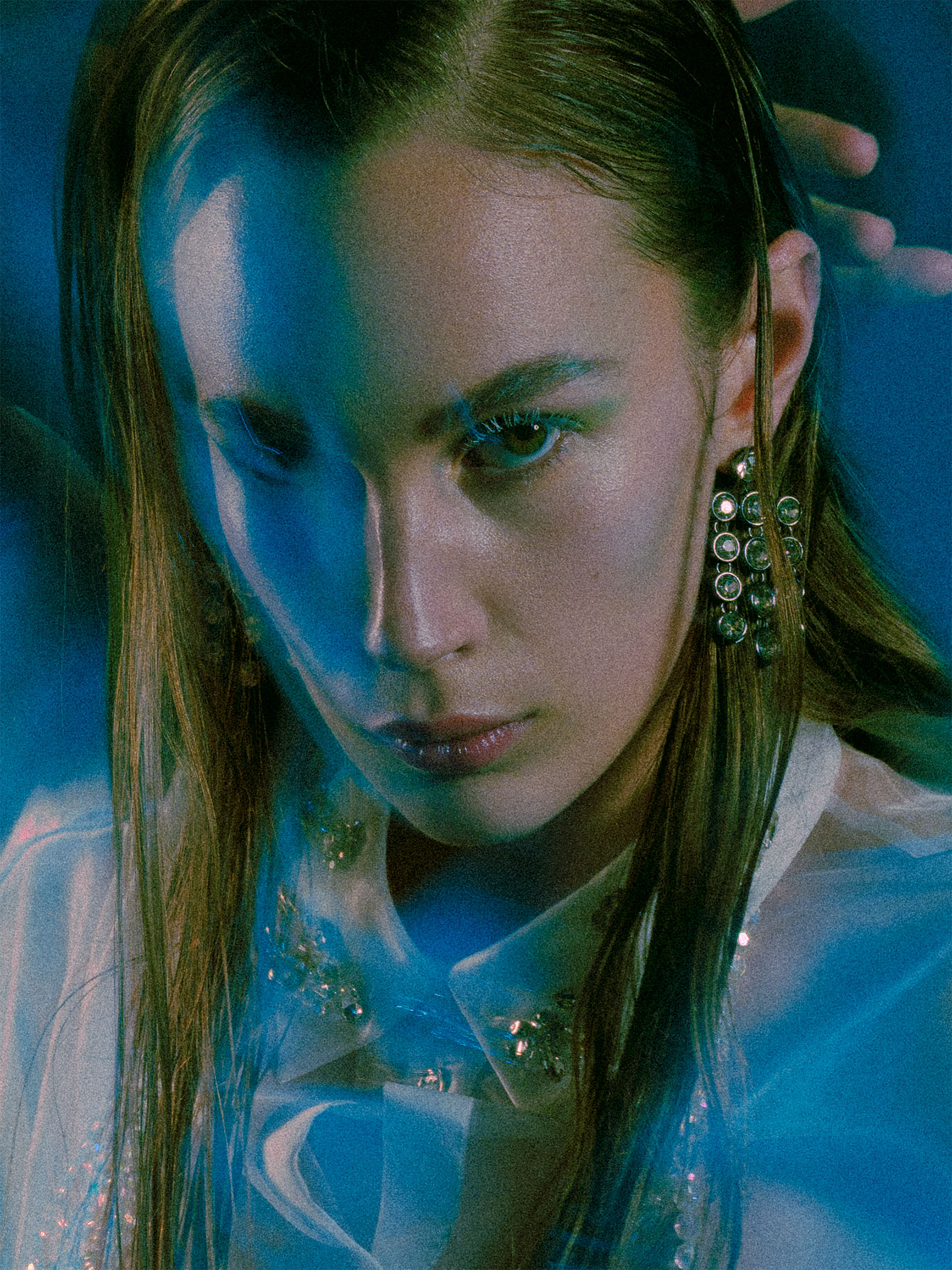 Un-Frosted editorial fashion photography frame 06
