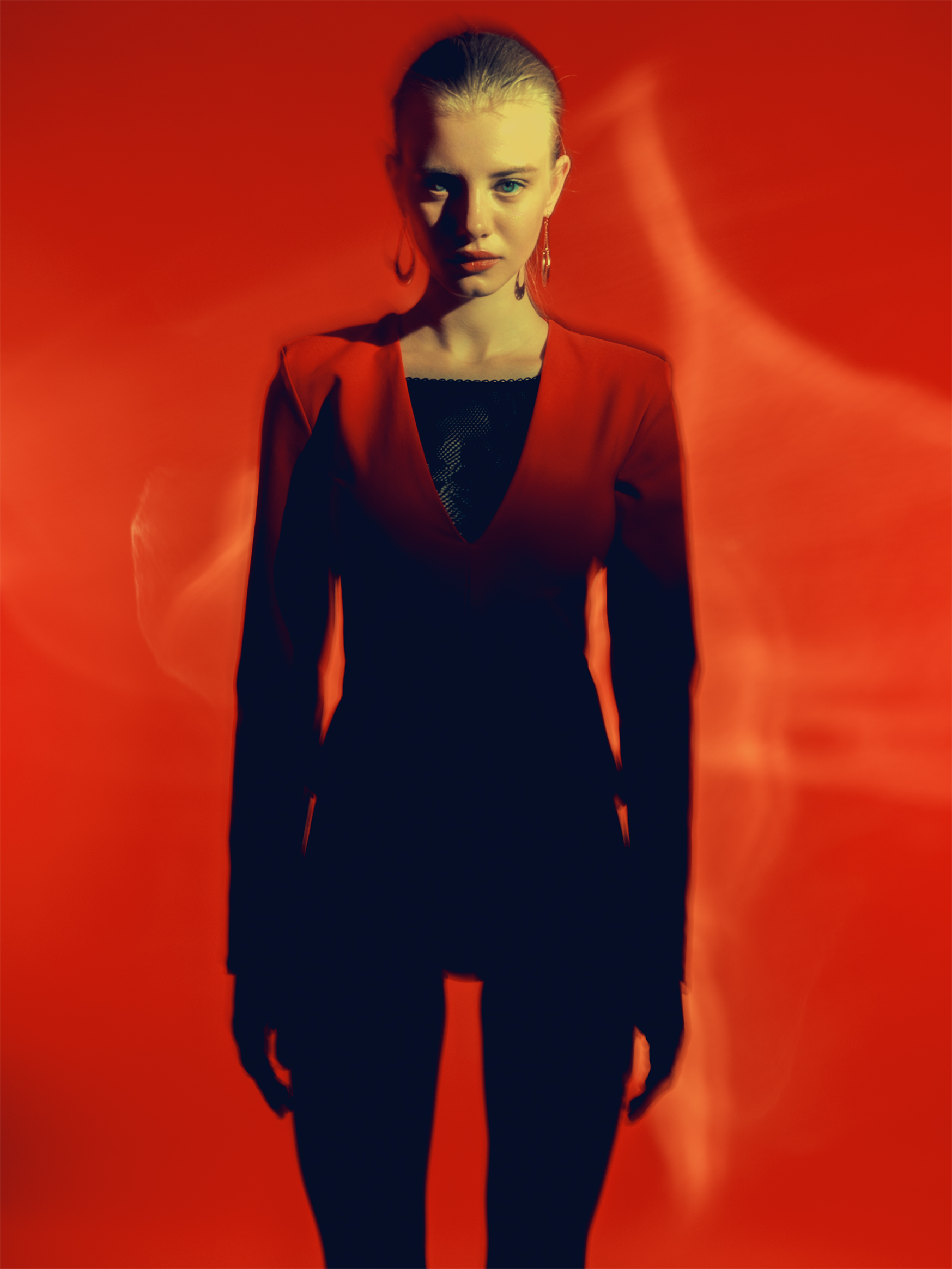 Weightless Silence editorial fashion photography frame 01