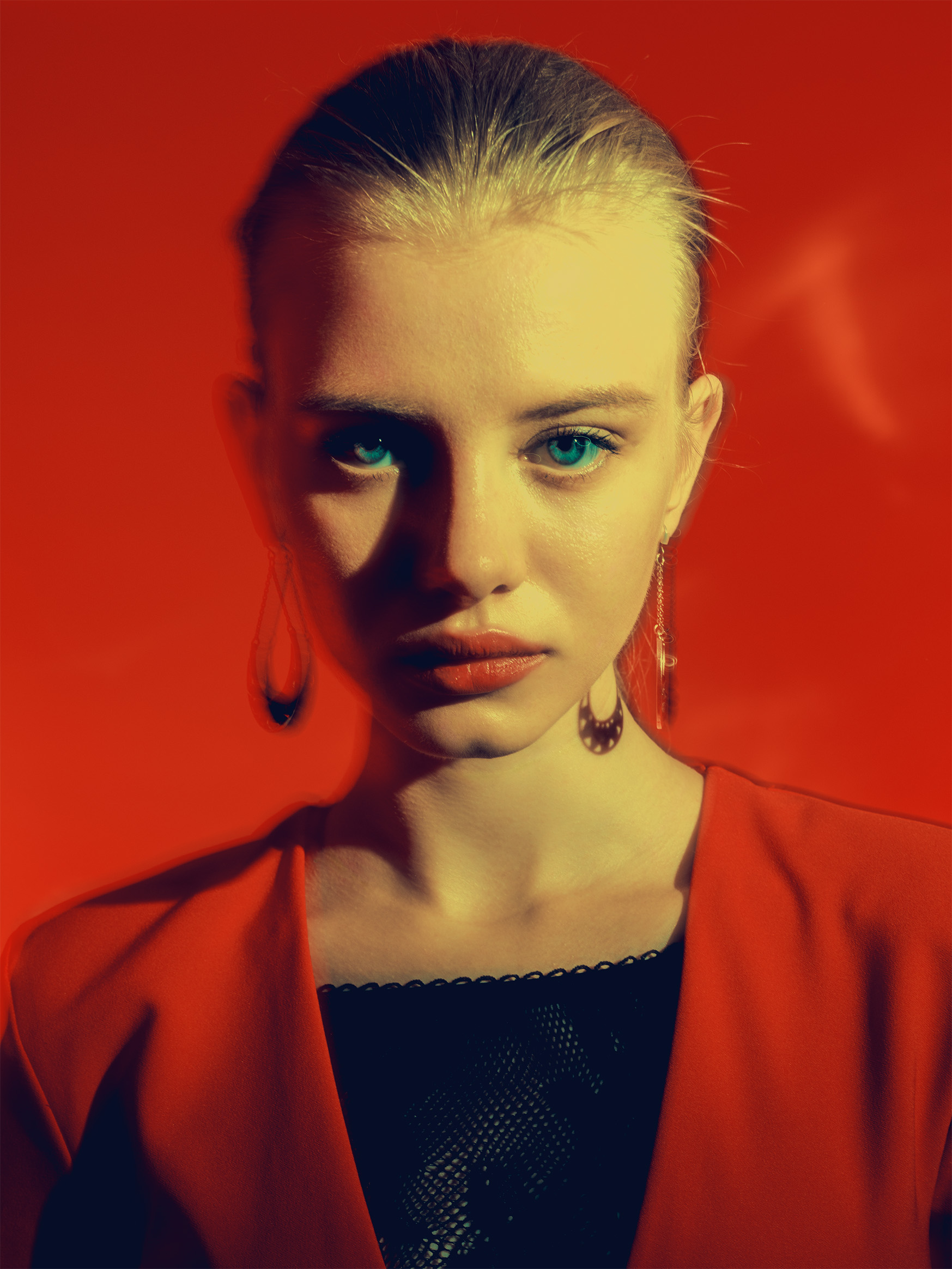 Weightless Silence editorial fashion photography frame 05